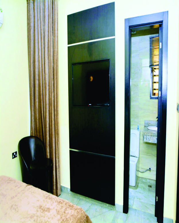 Edel Ville bathroom interior